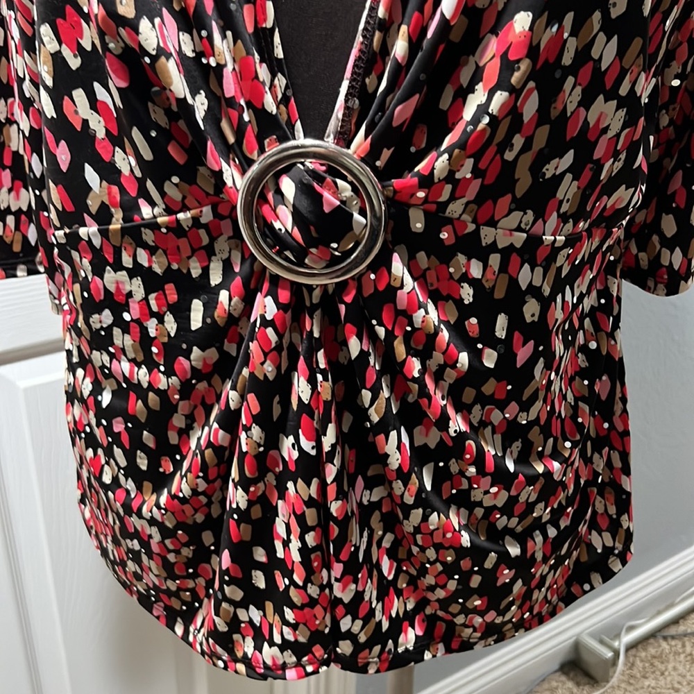 Perfect top for Spring - Picture 4 of 6